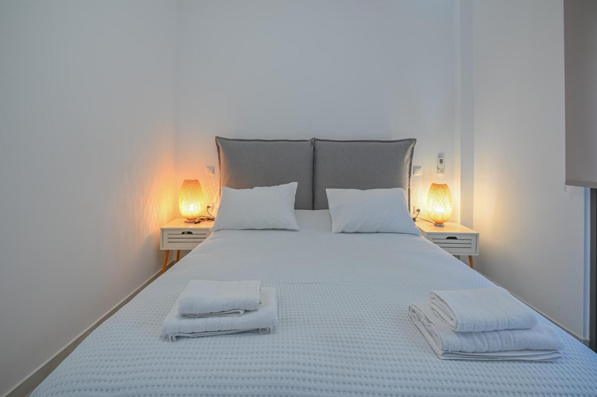 Moka Apartments Hriszí Aktí Haniá Szoba fotó